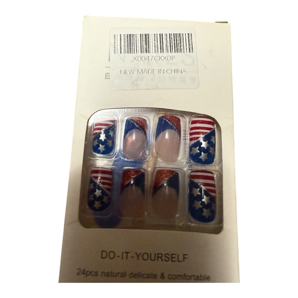 Stylish Press-On Nail Sets Patriotic Stars, Fall Theme and Flames - Picture 4 of 5